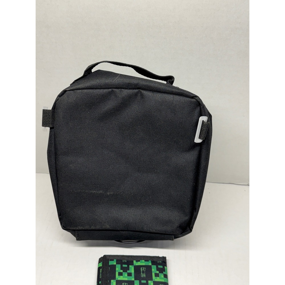 Minecraft Creeper Insulated Lunch Bag and Wallet 2 Piece Set - Picture 3 of 5